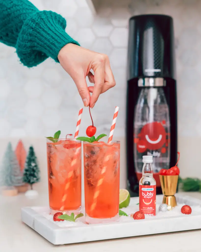 merry cherry cocktail